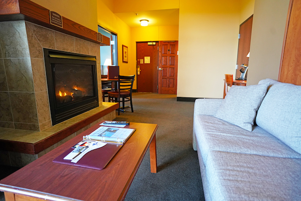 Fireplace Lodging Rooms Lake Vermilion Tower Mn