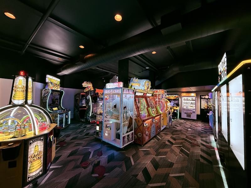 Planning a Casino Couples Retreat? Why Fortune Bay Is the Ideal Destination